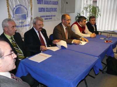SAMSUN TEKKEKÖY MEVKİİNDE KURULMAK İSTENEN İTHAL KÖMÜR İLE ÇALIŞAN TERMİK SANTRALINA KARŞI AÇILAN DAVA HAKKINDA YAPILAN BASIN AÇIKLAMASI FOTOĞRAFLARI(8 ŞUBAT 2008)
