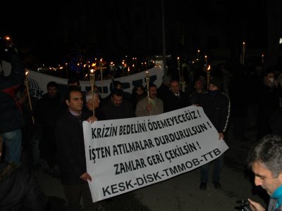 2009 BÜTÇESİNE KARŞI MEŞALELİ EYLEM