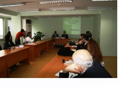 BASIN AÇIKLAMASI:ZAM YAPARAK ENERJİ TASARRUFU DAYATMASINA SON. YAŞAM KALİTEMİZDEN TAVİZ VERMEDEN, DAHA DÜŞÜK ENERJİ KULLANIMI MÜMKÜNDÜR!