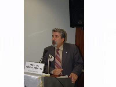 MÜHENDİSLER VE EKONOMİK KRİZ PANELİ DÜZENLENDİ