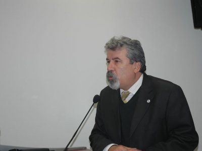 YENİ NESİL İLETİŞİM TEKNOLOJİLERİ VE GETİRDİKLERİ PANELİ DÜZENLENDİ