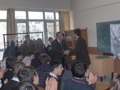 BURSA ANADOLU ERKEK LİSESİNDE MESLEK TANITIM  SEMİNERİ DÜZENLENDİ