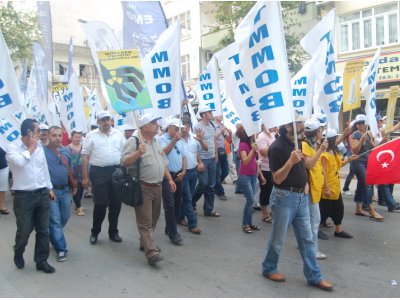 MERSİN'DE NÜKLEER KARŞITI MİTİNG