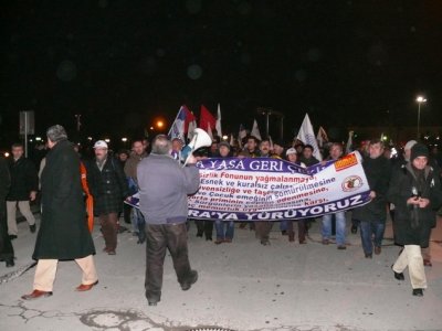 81 İLDEN GELİYORUZ, TBMM` Yİ KUŞATIYORUZ