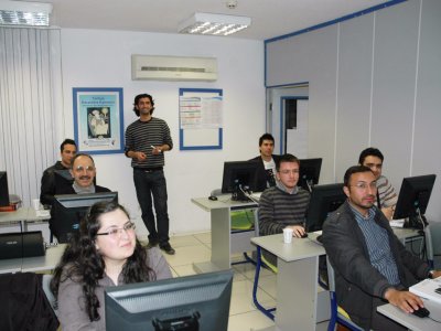 MÜGE KAPSAMINDA BİLGİSAYAR DESTEKLİ PROJE ÇİZİMİ (TEMEL SEVİYE) EĞİTİMİ DEVAM EDİYOR