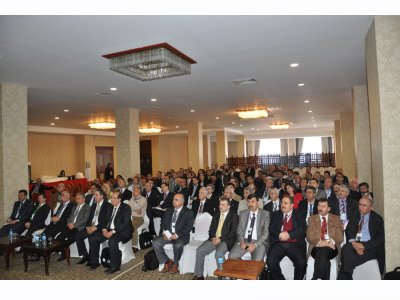 ENERJİ VERİMLİLİĞİ VE KALİTESİ SEMPOZYUMU BAŞARIYLA GERÇEKLEŞTİRİLDİ