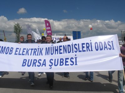 ON BİNLER TMMOB MİTİNGİ’NDE BULUŞTU