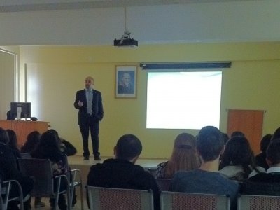 HÜRİYE SÜER ANADOLU LİSESİ MESLEK TANITIMI YAPILDI