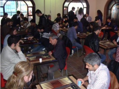 TAVLA TURNUVASI DÜZENLENDİ