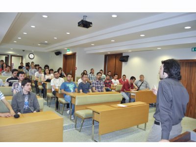 SİVAS CUMHURİYET ÜNİVERSİTESİ MÜHENDİSLİK FAKÜLTESİ ELEKTRİK-ELEKTRONİK MÜHENDİSLİĞİ ÖĞRENCİLERİ İLE TOPLANTI YAPILDI