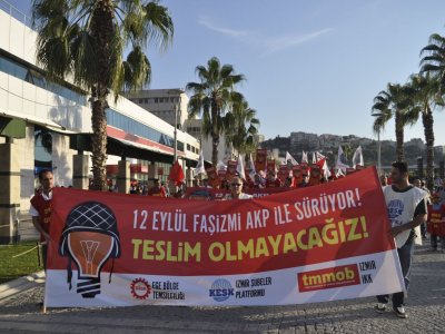 32 YIL GEÇTİ! 12 EYLÜL AKP İLE SÜRÜYOR