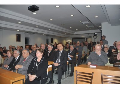 MESLEKTE 40.,50. VE 60. YILINI DOLDURAN ÜYELERİMİZE PLAKETLERİ VERİLDİ
