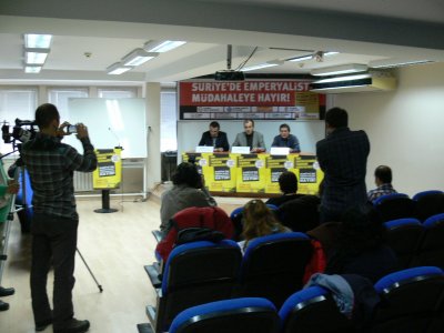DİSK, KESK, TMMOB, TTB VE MESLEK ODALARINDAN KADIKÖY`E ÇAĞRI: SURİYE`YE EMPERYALİST MÜDAHALEYE HAYIR!