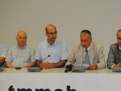 BU BİR REFORM DEĞİLDİR, İŞSİZLİĞE ÇARE DEĞİLDİR!
YÖKÜN TEKNİK ÖĞRETMENLERE MÜHENDİS ÜNVANI VEREN UYGULAMASI MÜHENDİS İŞSİZLİĞİNİ ARTIRACAKTIR (BASIN AÇIKLAMASI)