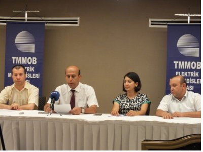 ŞUBEMİZ YÖNETİM KURULU GELİŞEN OLAYLAR ÜZERİNE BASIN TOPLANTISI DÜZENLEDİ.