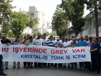 SENDİKAL ÖRGÜTLENME VE GREV HAKKI ENGELLENEMEZ!