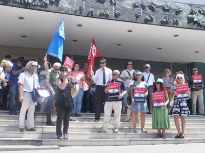 BAŞKENT DAYANIŞMASI AKÜN VE ŞİNASİ SAHNELERİ İÇİN EYLEM DÜZENLEDİ