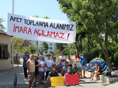 MODA BOSTANI`NDA OTOPARK RUHSATI İPTAL EDİLDİ