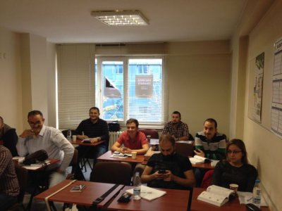 ELEKTRİK İÇ TESİSLERİ PROJE HAZIRLAMA EĞİTİMİ DÜZENLENDİ
