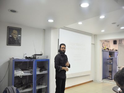 ÖZGÜR YAZILIM VE GNU/LİNUXA GİRİŞ EĞİTİMLERİ BAŞLADI