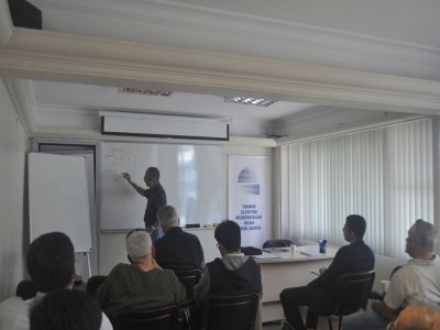ELEKTRİK DEVRELERİNDE REZONANS SEMİNERİ