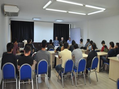 MESLEKİ DENEYİM AKTARIMI KONULU SÖYLEŞİ PROGRAMI DÜZENLENDİ