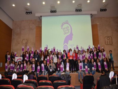 TMMOB 2. KADIN SEMPOZYUMU MESELE KADIN OLMAK! BAŞLIĞINDA GERÇEKLEŞTİRİLDİ