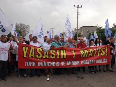 1 MAYISTA ALANLARDAYDIK