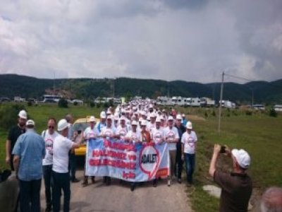 ADALET İSTİYORUZ!