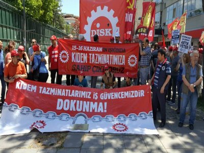 15-16 HAZİRAN DİRENİŞİNİN YIL DÖNÜMÜNDE MADENCİ ANITI ÖNÜNDE BASIN AÇIKLAMASI