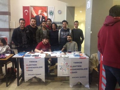 KOCAELİ ÜNİVERSİTESİ` NDE EMO GENÇ KAYIT STANDI AÇILDI