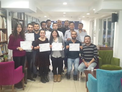 FPGA KURSUNA KATILAN ÜYELERİMİZE BELGELERİ VERİLDİ