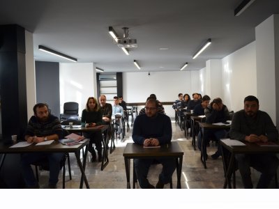 EMBK KAPSAMINDA YÜKSEK GERİLİM İŞLETME SORUMLULUĞU VE TOPRAKLAMALAR MÜHENDİS YETKİLENDİRME SINAVI YAPILDI