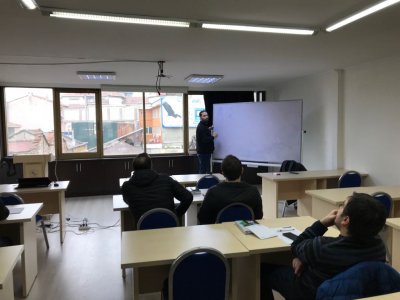REAKTİF GÜÇ KOMPANZASYONU VE HARMONİKLER EĞİTİMİ EMO KOCAELİ ŞUBEDE GERÇEKLEŞTİRİLDİ