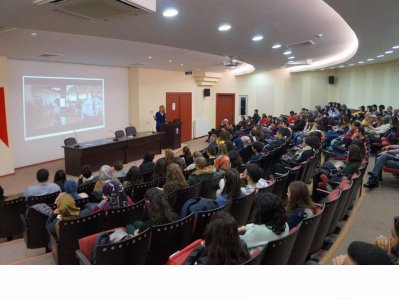 KADINLAR IŞIĞINDA MÜHENDİSLİK KONFERANSI DÜZENLENDİ