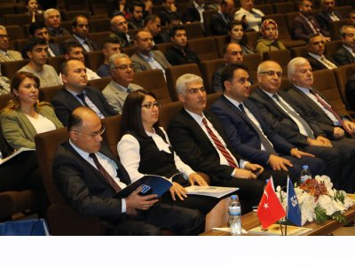 GAZİANTEP`TE AFET FARKINDALIĞI VE DUYARLILIĞI SEMPOZYUMU DÜZENLENDİ