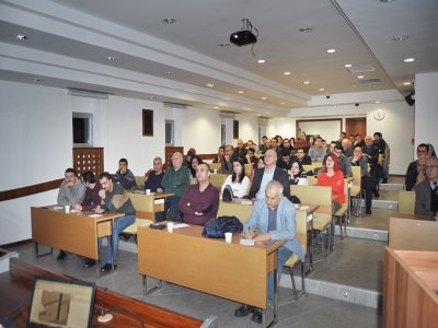 MÜGE KAPSAMINDA REVIT 3D PROJE ÇİZİMİ SEMİNERİ DÜZENLENDİ