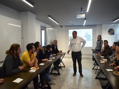 EMO GENÇ PLC PROGRAMLAMA TEMEL EĞİTİMİ SERTİFİKA TÖRENİ DÜZENLENDİ