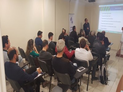 YENİLENEBİLİR ENERJİ KOOPERATİFLERİ SEMİNERİ AYDIN`DA DÜZENLENDİ