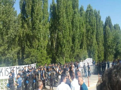 ODTÜ KAVAKLIKA POLİS MÜDAHALESİ KABUL EDİLEMEZ!