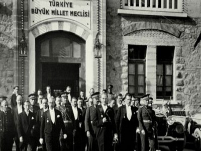 CUMHURİYET BAYRAMI KUTLU OLSUN