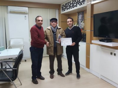 ÜYEMİZE MESLEKTE 50. YIL PLAKETİ VERİLDİ