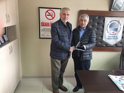 EMO KAYSERİ İL TEMSİLCİLİĞİNE BAĞLI ÜYELERİMİZE MESLEKTE 40. YIL PLAKETLERİ VERİLDİ