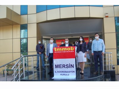 MERSİN İKK `DAN İZMİR DEPREMİ BASIN AÇIKLAMASI