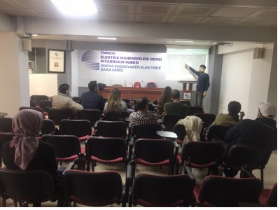 EMO GENÇ ÜYELERİNE YÖNELİK YAPILAN BİLGİLENDİRME SEMİNERLERİNE DEVAM EDİLİYOR..