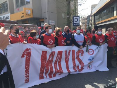 YAŞASIN 1 MAYIS