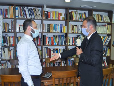 EMO ANKARA ŞUBESİ YÖNETİM KURULU YAZMAN ÜYESİ ÖZGÜR KARAGÜLLE KANAL DYE PRİZE TAKILI ELEKTRİKLİ ALETLERİN TÜKETİMİNİ DEĞERLENDİRDİ