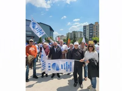 ŞUBE YÖNETİM KURULU OLARAK 1 MAYISTA ALANDAYDIK.