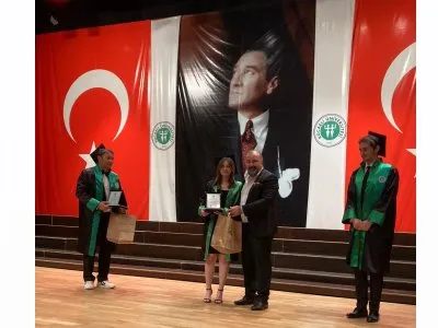 KOCAELİ ÜNİVERSİTESİ TEKNOLOJİ FAKÜLTESİ MEZUNİYET TÖRENİ GERÇEKLEŞTİ