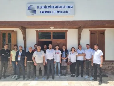 EMO KARAMAN İL TEMSİLCİLİĞİ VE OMRON FİRMASI İŞBİRLİĝİ İLE DÜZENLENEN PLC  KONTROL VE ROBOT UYGULAMALARİ EĞİTİMİ KARAMAN TEMSİLCİLİGİ HİZMET BİNASI EĞİTİM SALONUNDA GERÇEKLEŞTİRİLDİ.